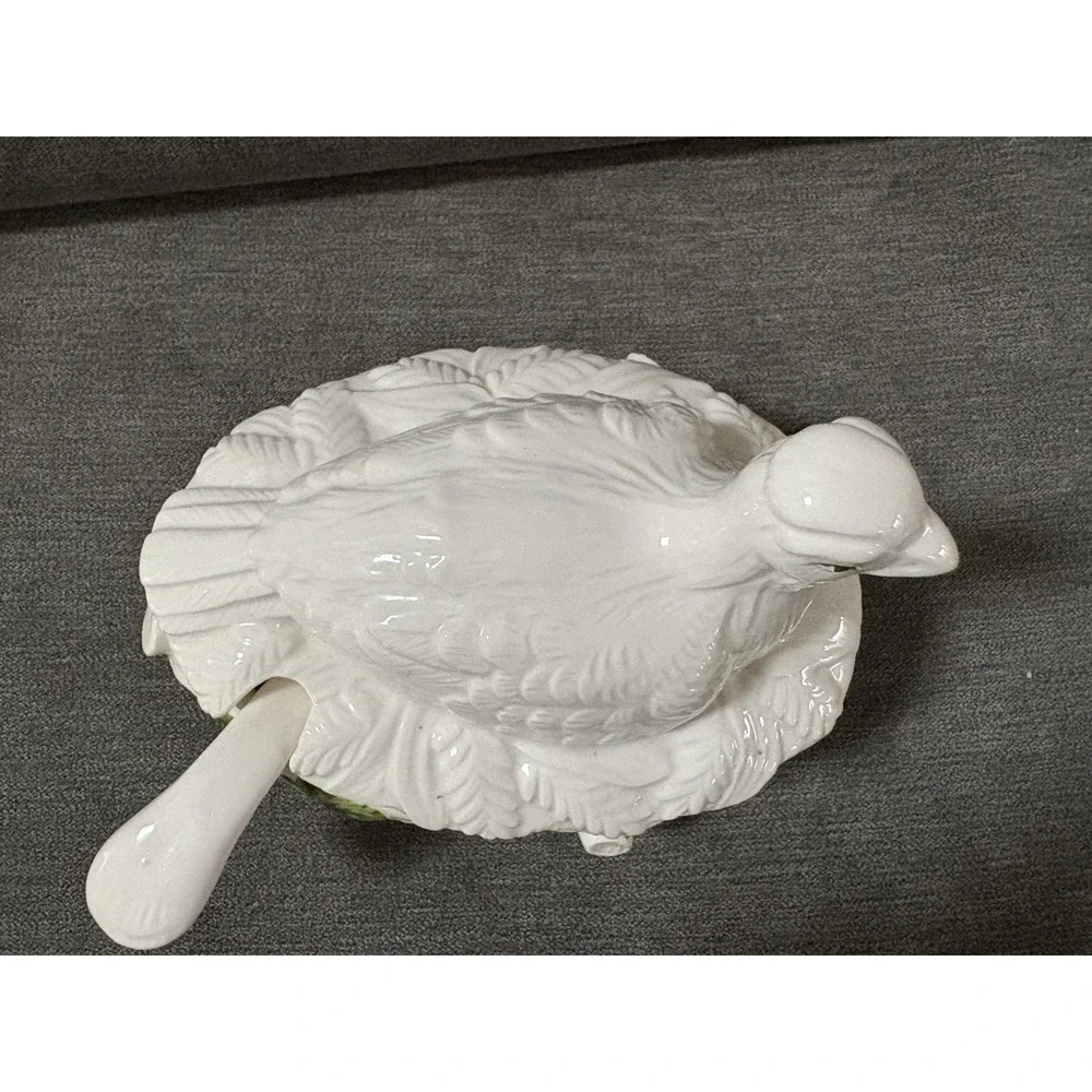 Vintage White Green Ceramic Bird on Nest Haldon Group Soup‎ Tureen 1983  7x5.75